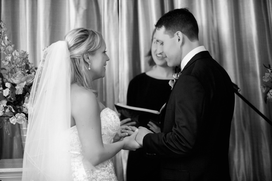 Olde Bar wedding ceremony philadelphia exchanging rings